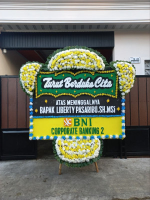 Papan Bunga Duka di Kakas